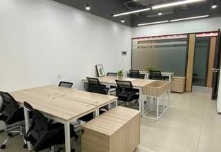 小型注塑机生产